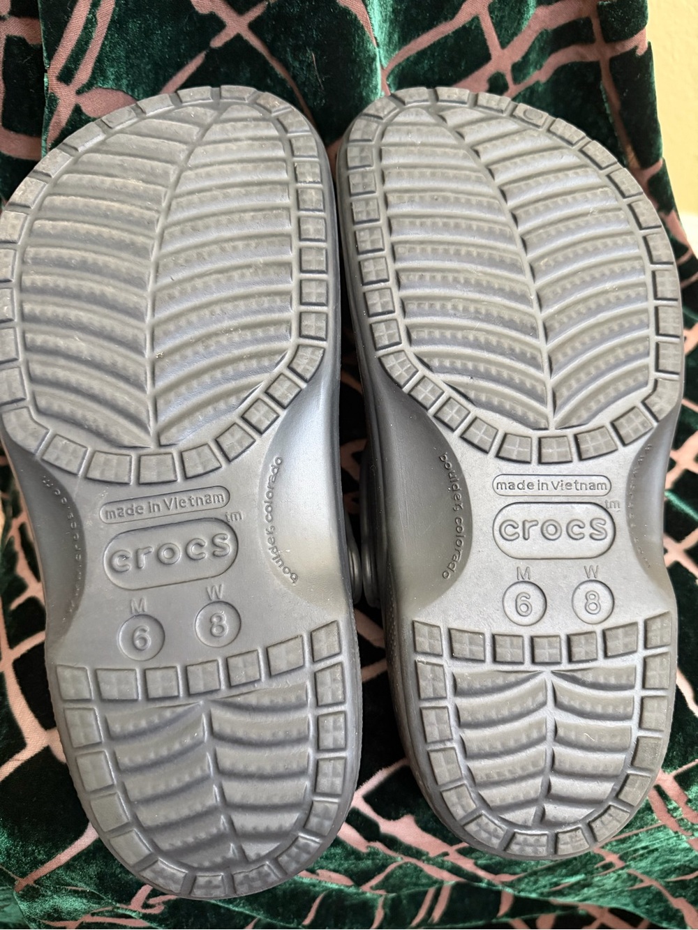 CROCS Classic Lined Clog in Charcoal Gray - Picture 2 of 2